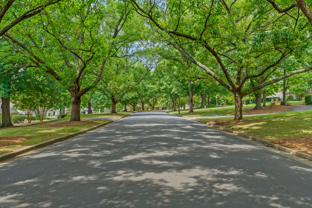 Quail Hollow East | Quail Hollow Estates