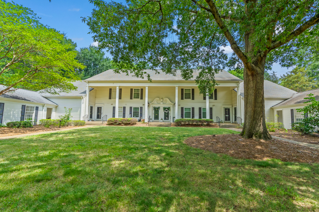 Quail Hollow East | Quail Hollow Estates